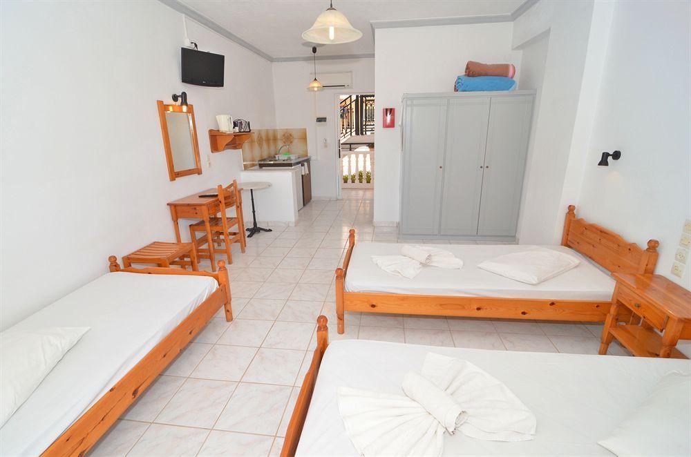 Athina Apartments Zakynthos Exterior foto
